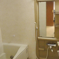 浴室鏡の交換